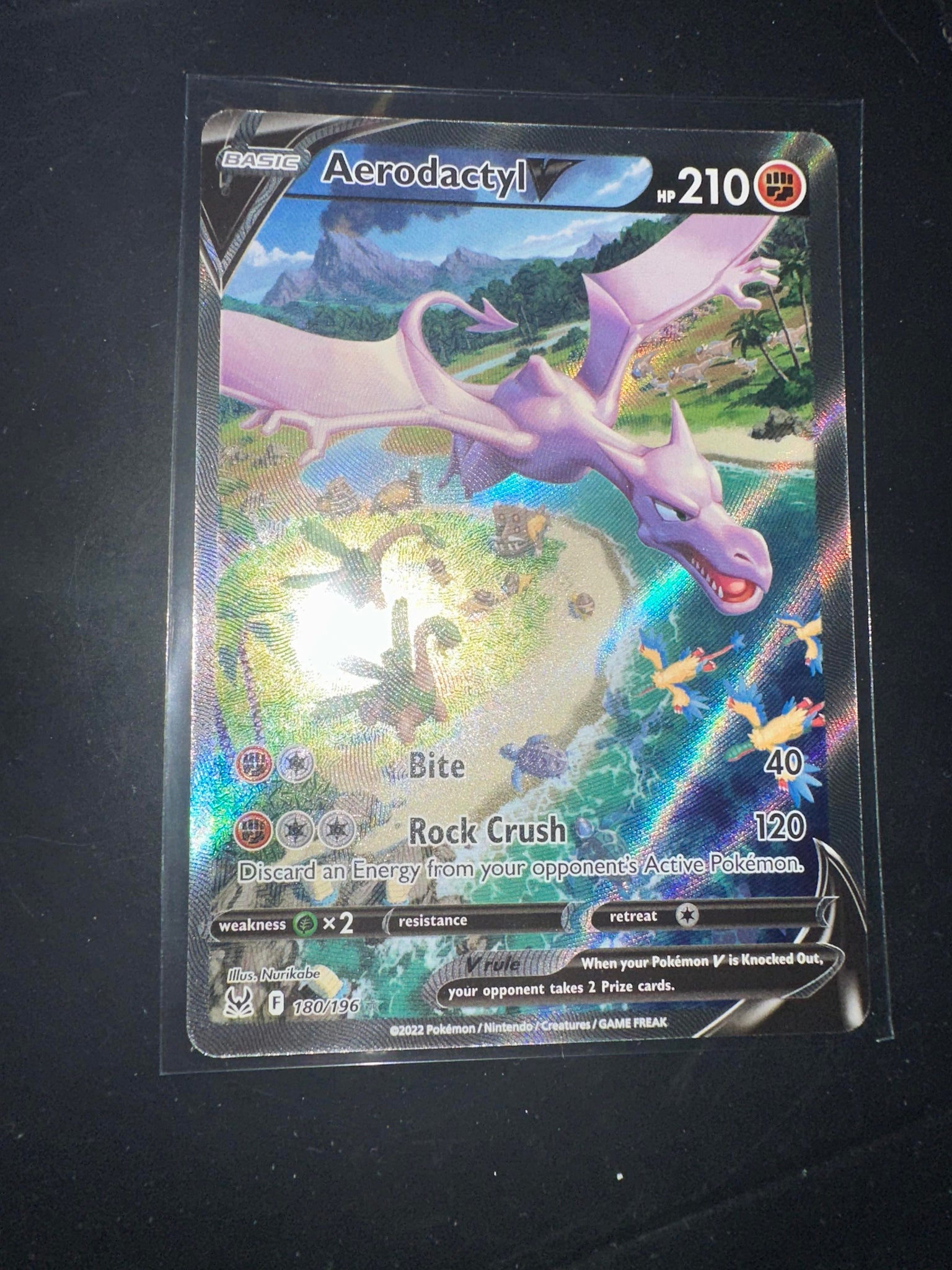 Aerodactyl V - 180/196 - Alternate Art Ultra Rare Essential Cards Aerodactyl V - 180/196 - Alternate Art Ultra Rare Essential Cards
