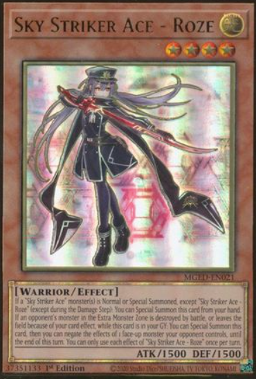 Sky Striker Ace - Roze - MGED-EN021 - Premium Gold Rare 1st Edition